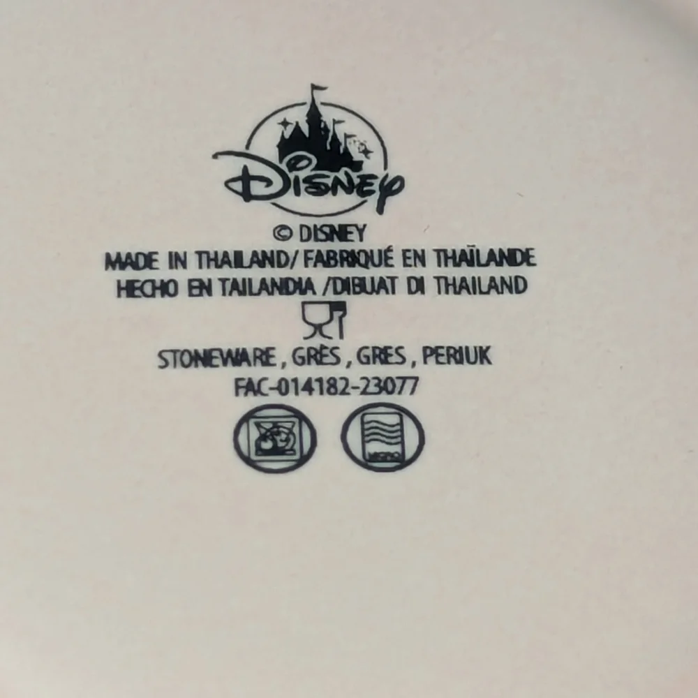 Mary Poppins Disney Parks Practically Perfect In Every Way Tea Cup and Saucer